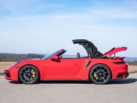 Porsche 911 Turbo S Cabriolet 2021 Mouse Pad 1424191