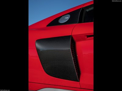 Audi R8 Coupe [US] 2020 Mouse Pad 1424709