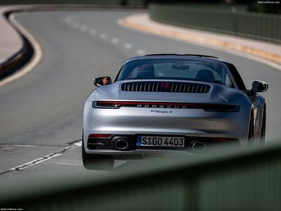 Porsche 911 Targa 4 2021 Mouse Pad 1425467