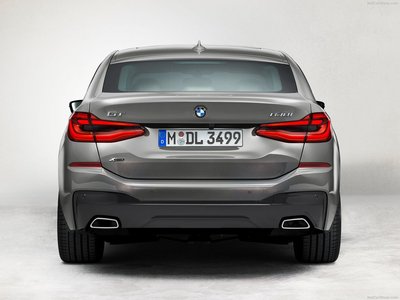 BMW 6-Series Gran Turismo 2021 Mouse Pad 1425714