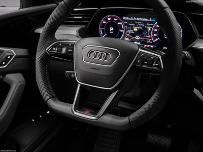 Audi e-tron S 2021 calendar
