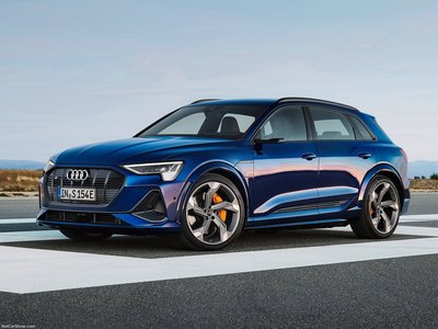Audi e-tron S 2021 metal framed poster