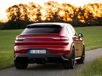 Porsche Cayenne GTS Coupe 2020 Poster 1427057