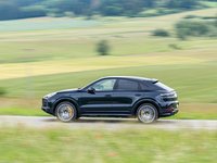 Porsche Cayenne GTS Coupe 2020 Mouse Pad 1427084