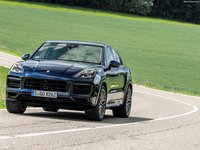 Porsche Cayenne GTS Coupe 2020 Longsleeve T-shirt #1427107
