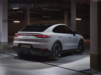 Porsche Cayenne GTS Coupe 2020 Longsleeve T-shirt #1427169