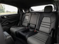 Porsche Cayenne GTS Coupe 2020 puzzle 1427237