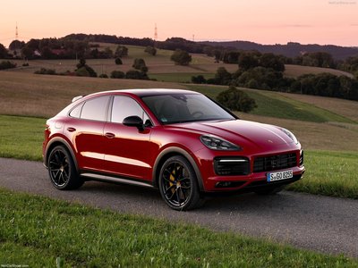 Porsche Cayenne GTS Coupe 2020 Poster 1427246