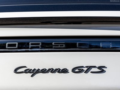 Porsche Cayenne GTS Coupe 2020 Poster 1427271