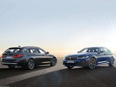 BMW 5-Series Touring 2021 metal framed poster