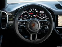 Porsche Cayenne GTS 2020 Mouse Pad 1427948