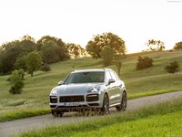 Porsche Cayenne GTS 2020 Mouse Pad 1427976
