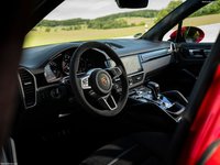 Porsche Cayenne GTS 2020 Longsleeve T-shirt #1427996