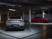 Porsche Cayenne GTS 2020 Poster 1428065