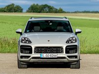 Porsche Cayenne GTS 2020 Mouse Pad 1428095