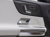 Mercedes-Benz GLA [US] 2021 Mouse Pad 1428808