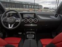 Mercedes-Benz GLA [US] 2021 Mouse Pad 1428885