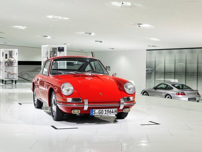 Porsche 901 1963 tote bag