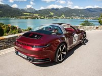 Porsche 911 Targa 4S Heritage Design Edition 2021 Mouse Pad 1429604