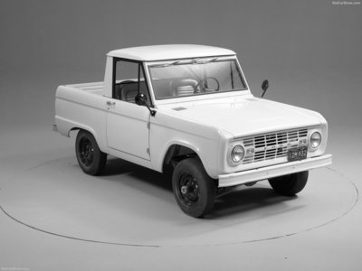 Ford Bronco Pickup 1966 canvas poster