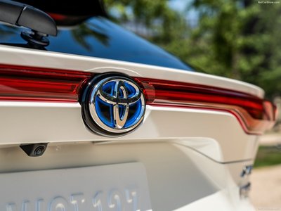 Toyota Venza 2021 stickers 1433967