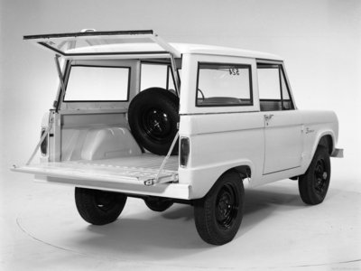 Ford Bronco 1966 Poster 1435294