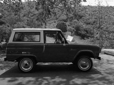 Ford Bronco 1966 magic mug #1435304