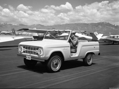 Ford Bronco Roadster 1966 tote bag #1435529