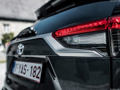 Toyota RAV4 Plug-in Hybrid 2021 stickers 1436556