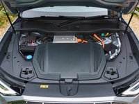 Audi e-tron Sportback [UK] 2021 hoodie #1439343