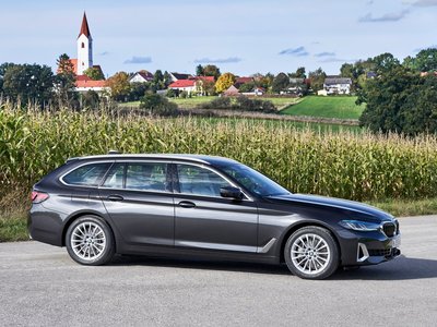 BMW 5-Series Touring 2021 Poster 1442068