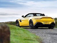 Aston Martin Vantage Roadster 2021 Mouse Pad 1442341