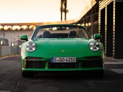 Porsche 911 Turbo Cabriolet 2021 poster