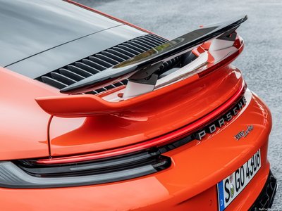 Porsche 911 Turbo 2021 Mouse Pad 1442865
