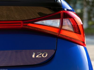 Hyundai i20 [UK] 2021 Mouse Pad 1443341