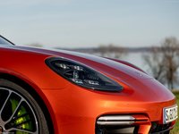 Porsche Panamera 4 E-Hybrid Sport Turismo 2021 Tank Top #1443734