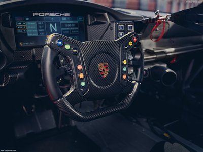 Porsche 911 GT3 Cup 2021 Mouse Pad 1445243