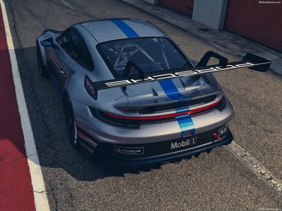 Porsche 911 GT3 Cup 2021 Mouse Pad 1445248
