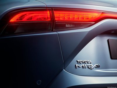Toyota Mirai 2022 poster