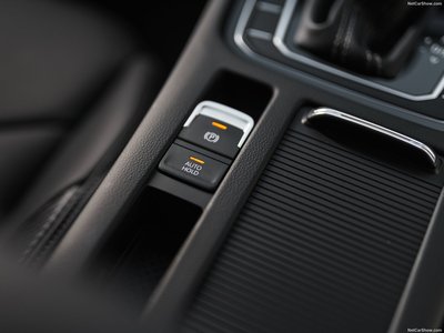 Volkswagen Arteon Shooting Brake [UK] 2021 mouse pad