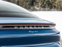 Porsche Taycan 2021 stickers 1446930