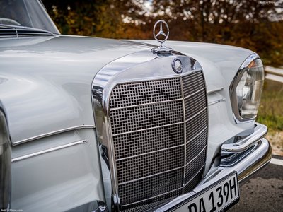 Mercedes-Benz 300 SE W112 1961 Poster with Hanger