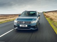 Volkswagen Tiguan R-Line [UK] 2021 Mouse Pad 1447642