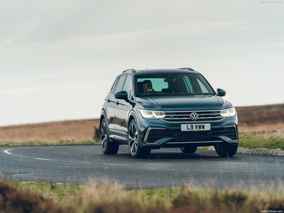 Volkswagen Tiguan R-Line [UK] 2021 Poster 1447675