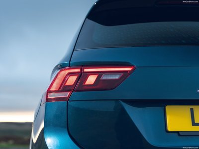 Volkswagen Tiguan R-Line [UK] 2021 stickers 1447691