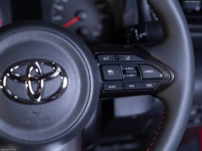 Toyota GR Yaris [UK] 2021 Mouse Pad 1448919