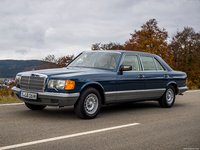 Mercedes-Benz 500 SEL W126 1979 hoodie #1449298