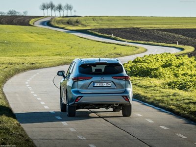Toyota Highlander [EU] 2021 stickers 1451783