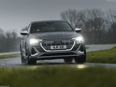 Audi e-tron S Sportback [UK] 2021 puzzle 1454520