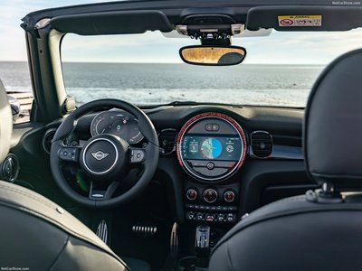 Mini John Cooper Works Convertible 2022 puzzle 1454972